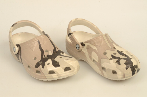 NUEVOS sin Caja CROCS Unisex Adulto Zapatos en Arena Camuflaje Hombres 8-9 Damas 10-11 - Imagen 3 de 4