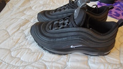 Nike air max 5 youth mint condition!!
