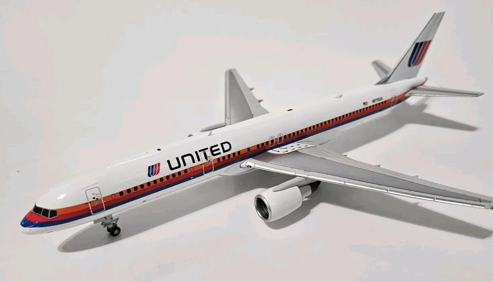 GEMINIJETS200 BOEING 757-200 UNITED AIR LINES VERY RARE - Image 3 of 4