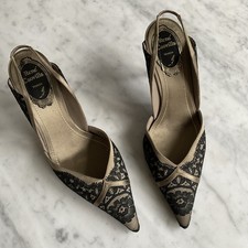 Rene Caovilla Lace Heels Size 36