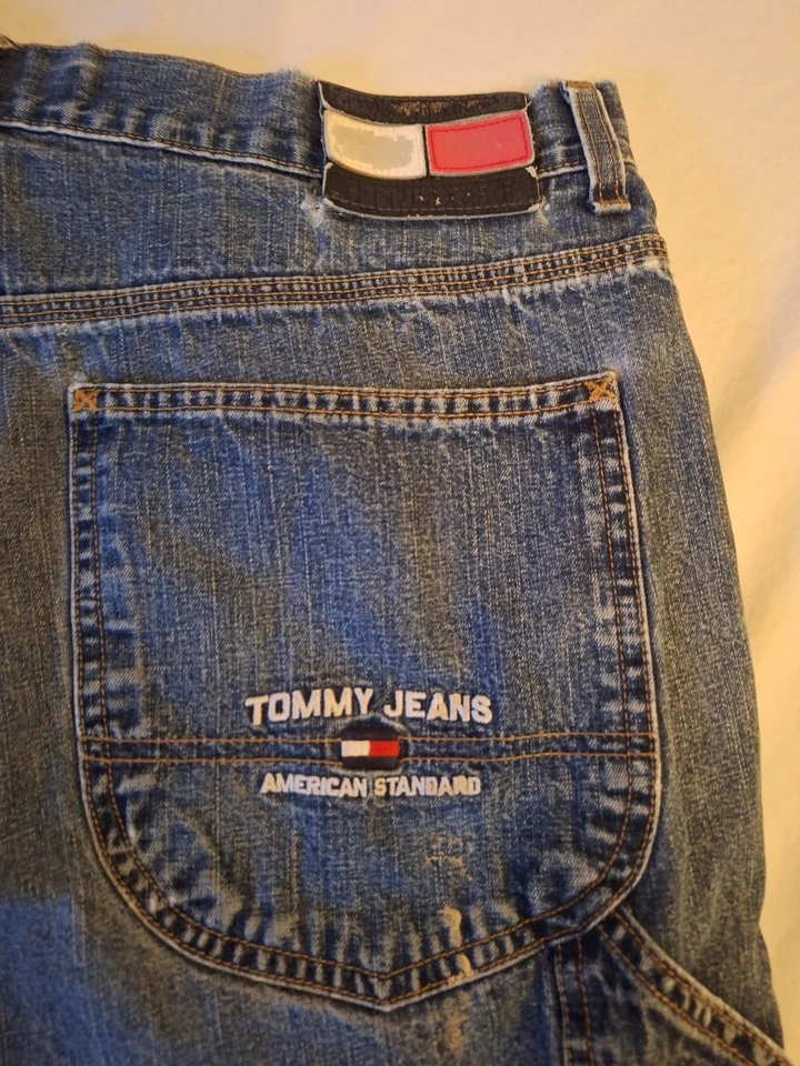 Pantalones Cortos Vaqueros Tommy Hilfiger De Colección Para Hombre 40 Denim Patín Sueltos Carpintero Años 90 Logo Foto 2 de 4