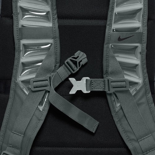 Nike Elite Pro Basketball Rucksack - Bild 8 von 58