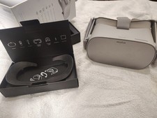  Oculus Go 64GB   Headset Only   No Controlle...