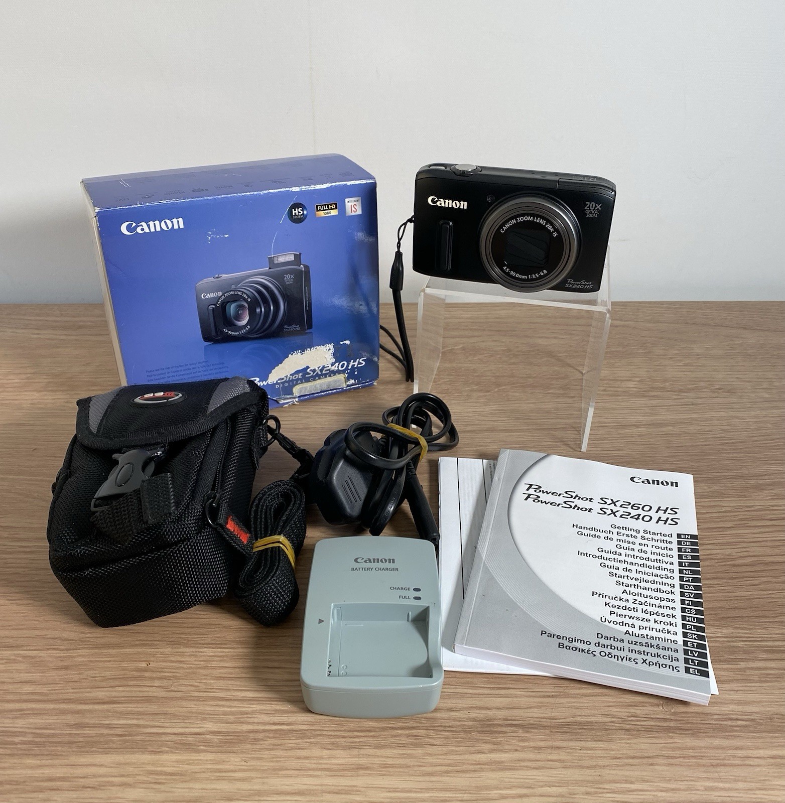 Canon PowerShot SX240 HS 12.1MP Digital Camera 20x Optical Zoom Black - Tested