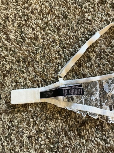 Victoria Secret Bra 32B Low Cut Demi White Unlined Unpadded Underwire EUC - Picture 8 of 11