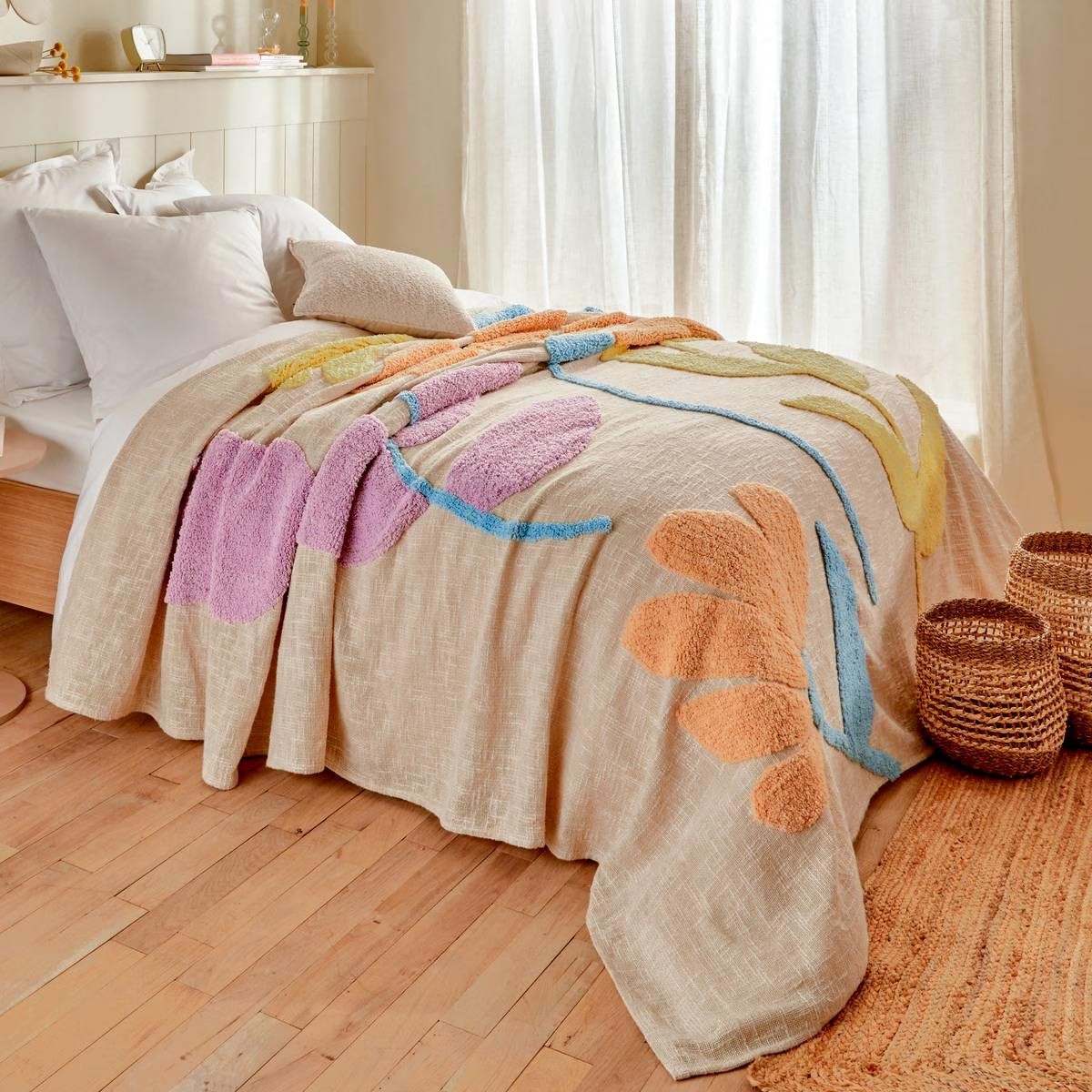 Dessus de lit fleurs sauvages 240x260cm multicolore pour un sommeil doux et serein