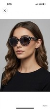  24.50 Loft sun glasses A