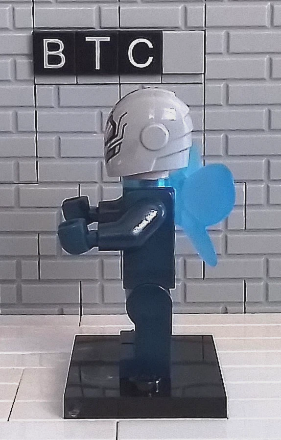 LEGO Marvel Super Heroes 76109 The Wasp (Hope Van Dyne) Minifigure! - Image 2 of 4