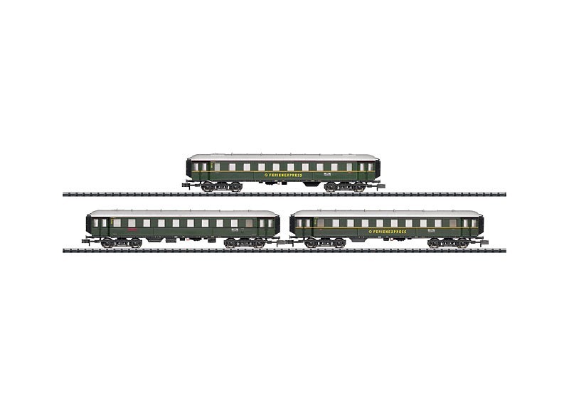 Minitrix 15758 N Scale Holiday Express Set of (3) Coaches