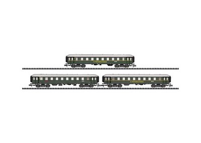 Minitrix 15758 Spur N Holiday Express Set (3) Reisezugwagen