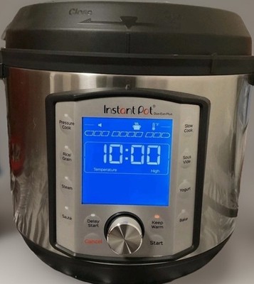Instant Pot Duo Evo Plus 6 qt Pressure Cooker 10 In 1 | Great Working Condition