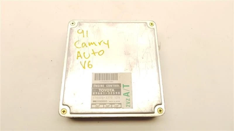 90-91 TOYOTA CAMRY ENGINE ELECTRONIC CONTROL MODULE - Image 3 of 4