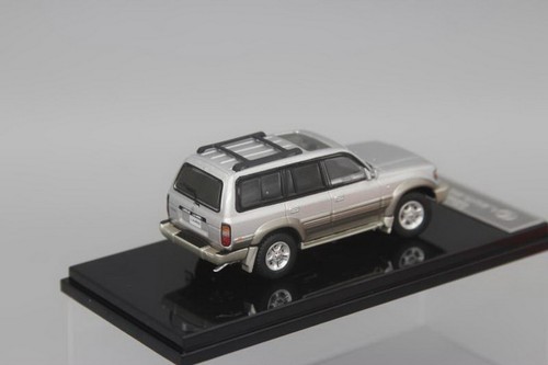 Voiture Miniature Lexus GS 300 Argentée - Échelle 1:64 - Boîte Neuve (NIB)