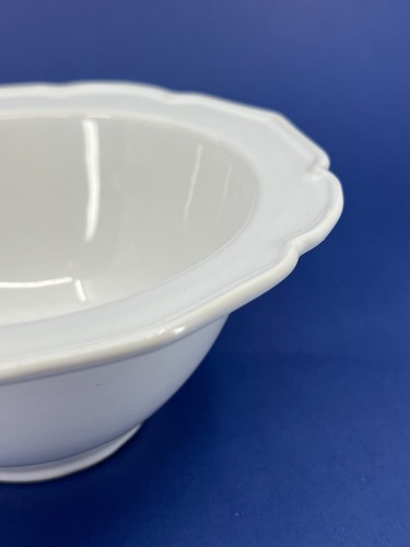 1 Crate and Barrel Savannah Cereal Bowl White Stoneware Portugal 7' Ruffled Edge - Picture 19 of 21