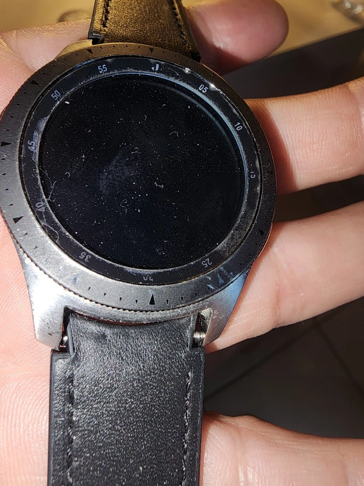 Samsung Galaxy Watch SM-R805 46mm Silver Case Classic Buckle Onyx Black - LTE... - Image 2 of 4