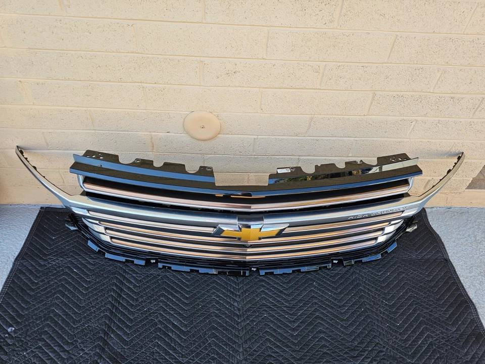 雪佛兰 Tahoe Suburban High Country 原始设备制造商格栅 2021 2022 2023 2024 — 第 3/4 张图片