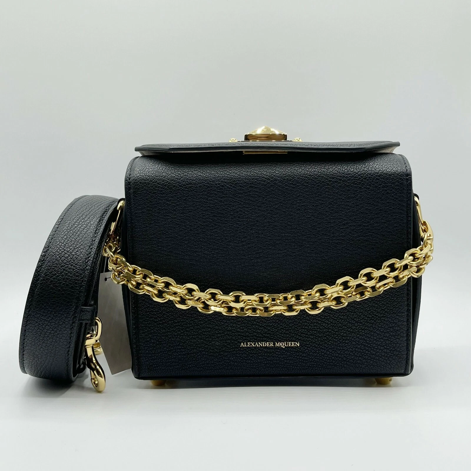 $1990 Alexander McQueen Black Leather Box 19 Bag w/Gold Hardware 501105 1000