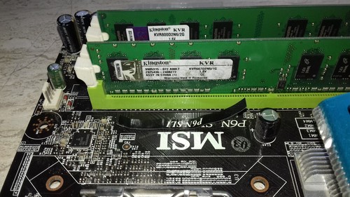 MSI MS-7350 + CPU + RAM + ENCHUFE DE PLACA IIO 775 - Imagen 7 de 10