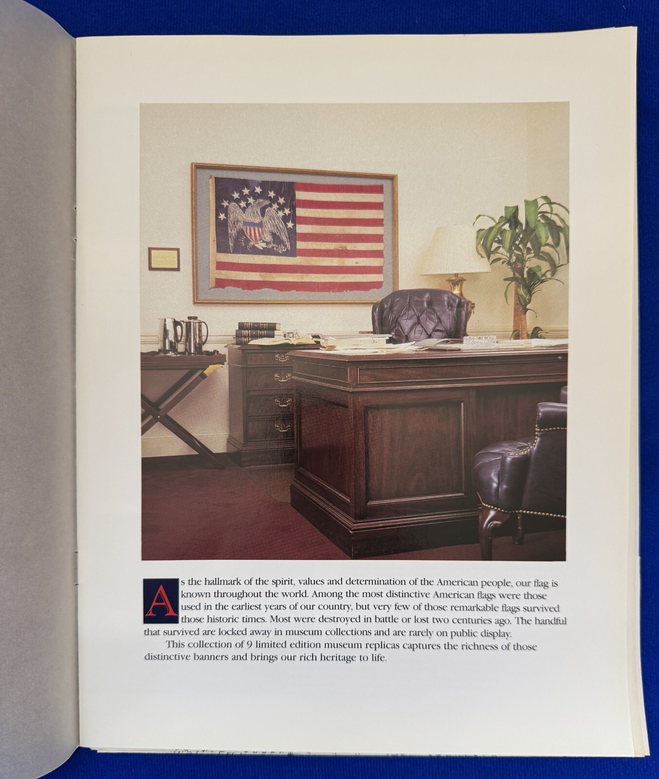 Vintage 1987 Gallery of the Republic Historic Flags of the United States Hotel