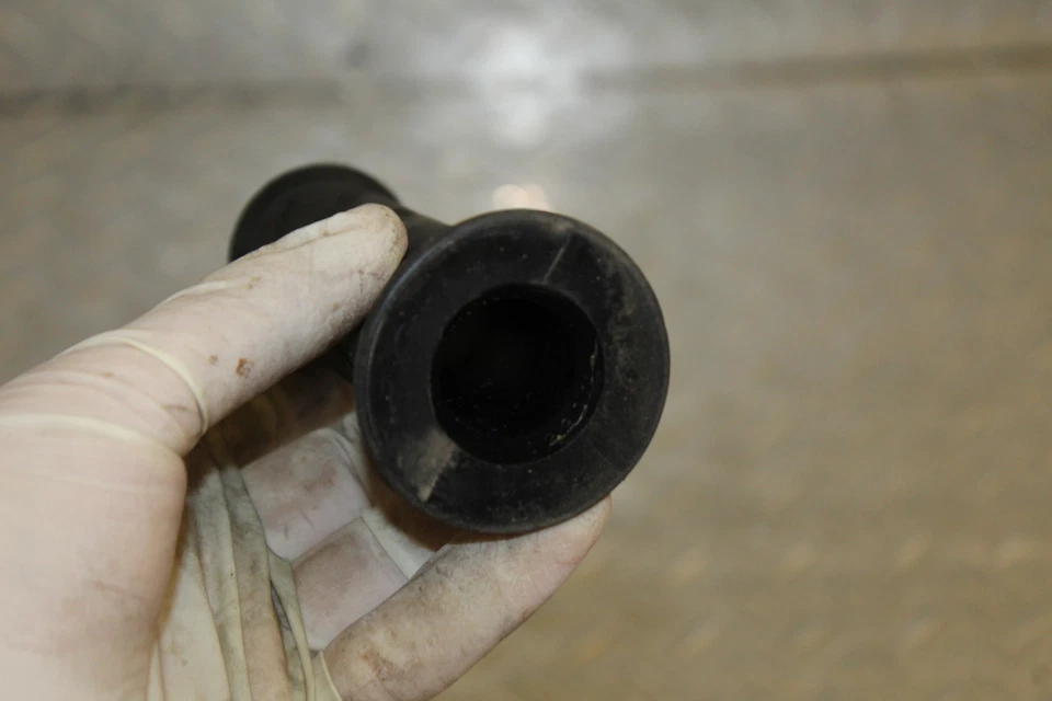 1993 SUZUKI GS500E ПРАВЫЙ ЛЕВЫЙ ЗАЖИМ РУЛЬ РУЧКИ ПАРА КОМПЛЕКТ - Изображение 2 из 4