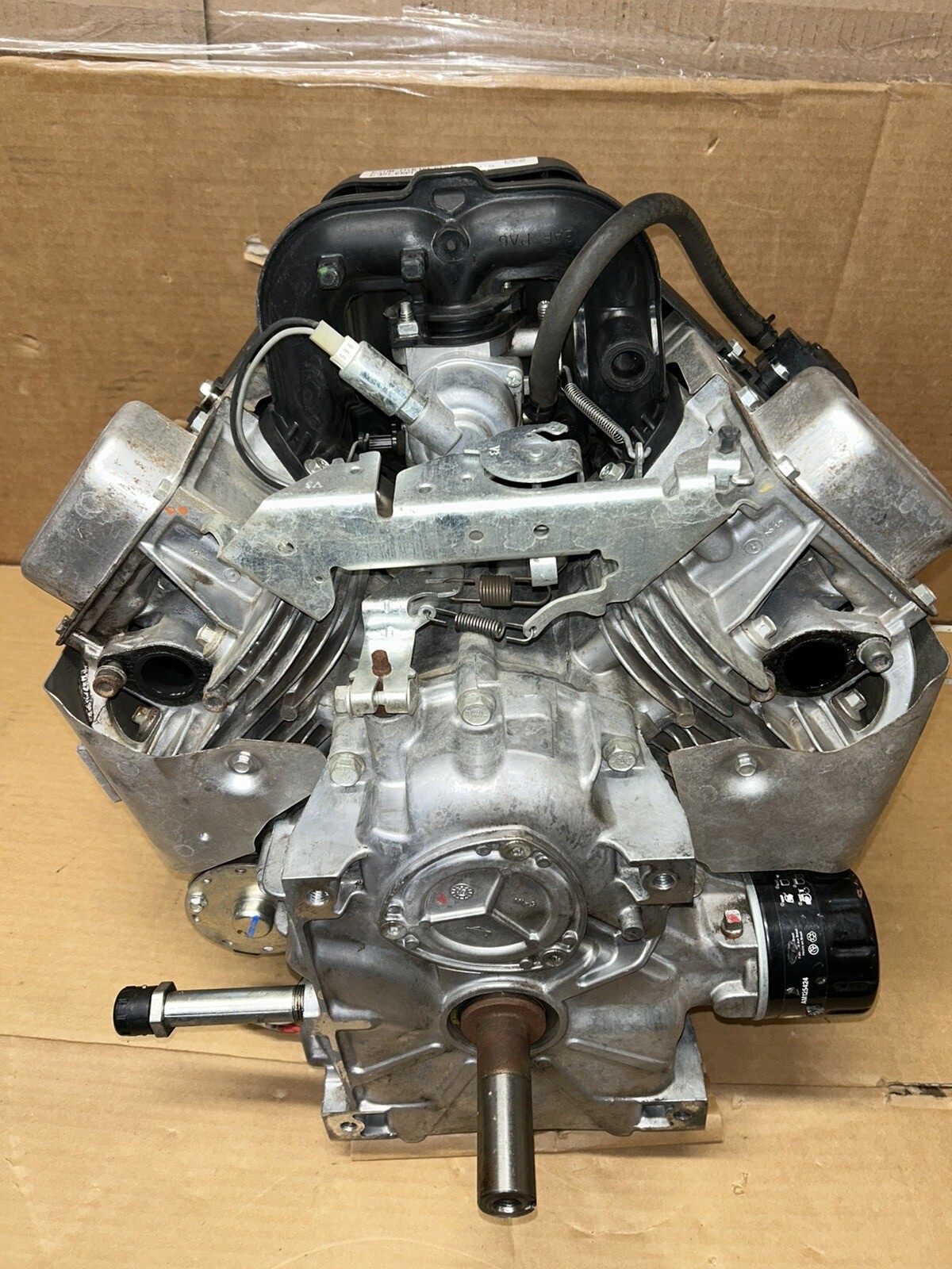 John Deere D130 D140 E120 E130 E140 Lawn Mower Tractor Beiggs 22HP Twin