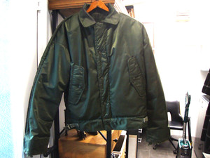 Vintage US NAVY 1968 A-1 Extreme Cold Weather OD Green Deck Jacket Mens S