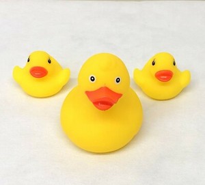large rubber duck bath toys