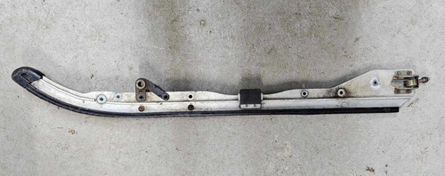 Yamaha OEM 1997-1999 SLIDING FRAME LEFT RAIL 8CR-W4741-00-00 - Picture 5 of 7
