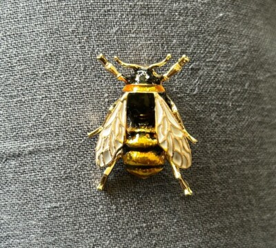 #ad Realistic Bee for Brooch or Pin Making hinge closure; DIY jewelry $8.50