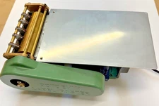 Potdevin label paster gluer