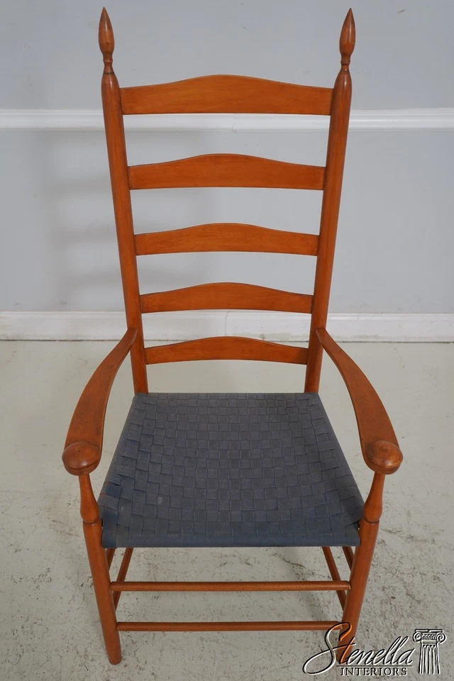 LF65282: Par de sillones de comedor u ocasionales estilo coctelera estilo cerezo Foto 2 de 4