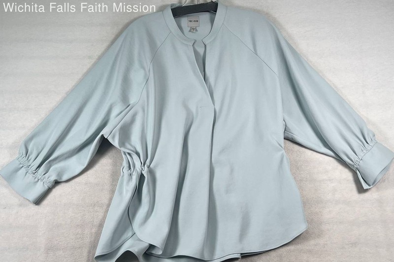 Nic+Zoe Powder Blue Shirt: Size S