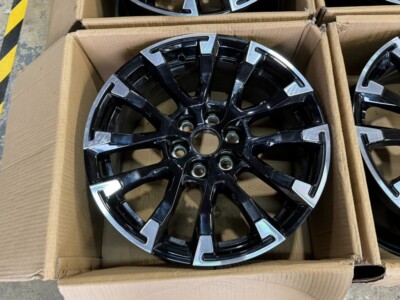 4x OEM 2024 Chevrolet Traverse Z71 Wheels Rim 18