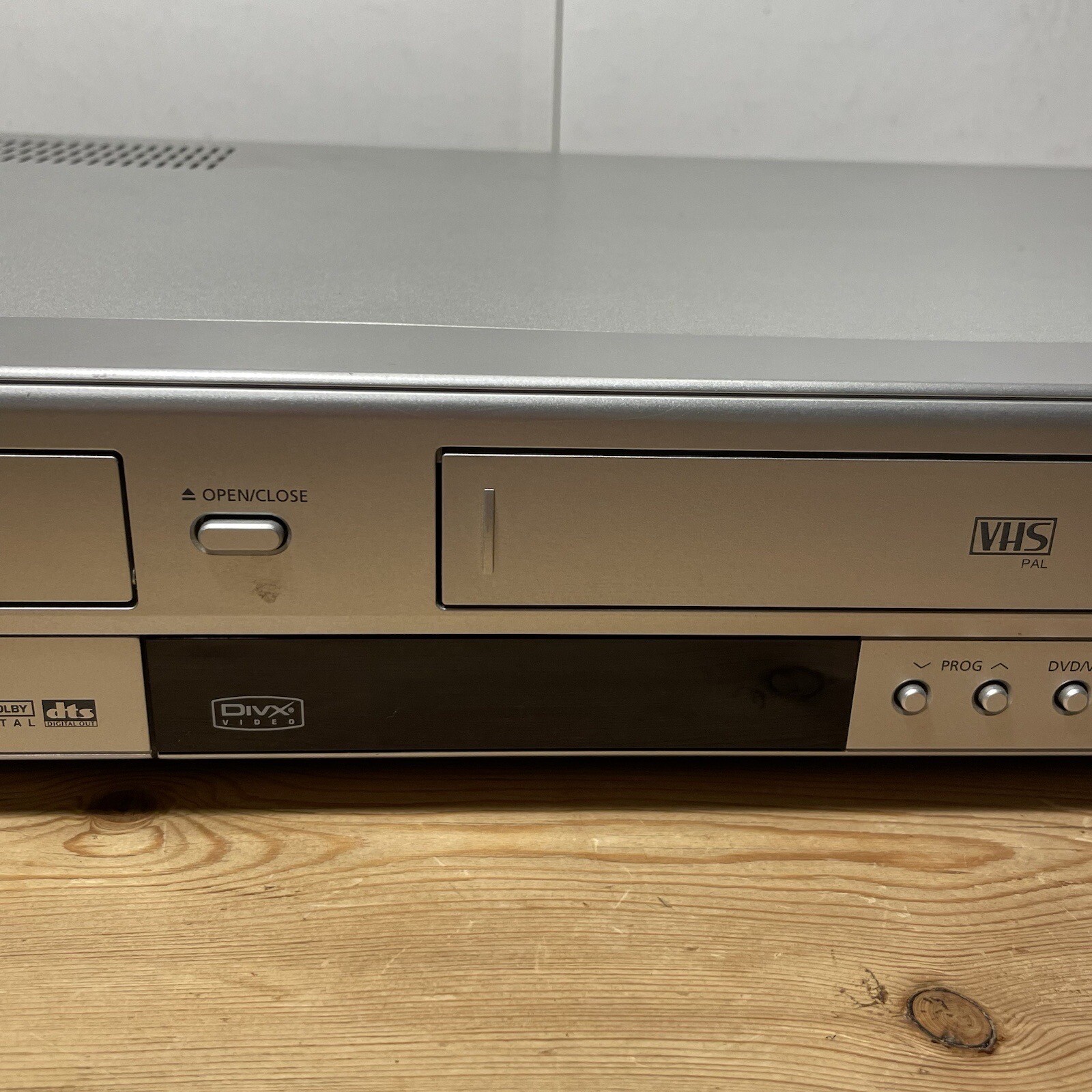 Samsung DVDV5600 VCR VHS DVD Combo Video Player Recorder eBay