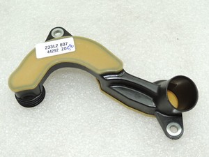 Volkswagen Sharan 7N 2.0TDi CFGC Getriebe Öl Rohr 02E301539