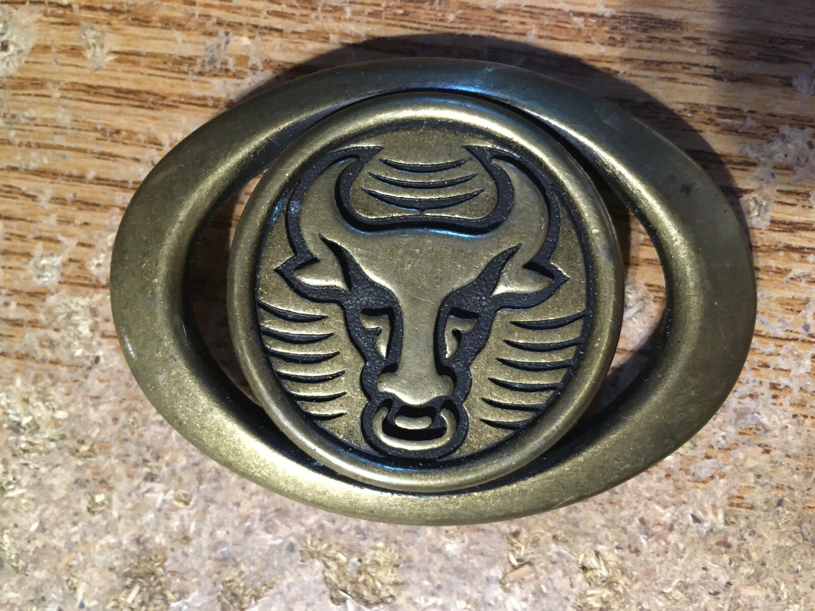 BRASS BELT BUCKLE BULL DESIGN TAURUS CHICAGO BULLS / … Gem