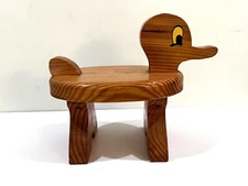Vintage Handmade Wood Duck Stepping Milking Stool Cabin Rustic Kids Sitting Nice