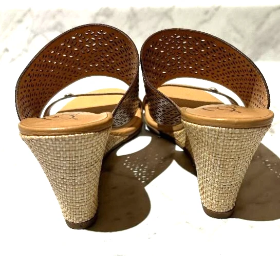Sandalias de cuña Brighton Ramone para mujer talla 7 M sin cordones corte láser natural Foto 4 de 4