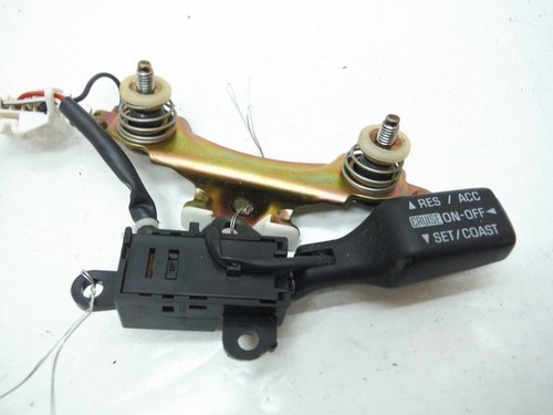 1996 LEXUS ES300 A/T CRUISE CONTROL SWITCH OEM 1994 1995 - Picture 4 of 9