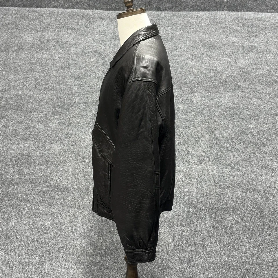 Кожаная складская куртка мужская XL черная кожа бомбер карманы на молнии с подкладкой - Изображение 4 из 4