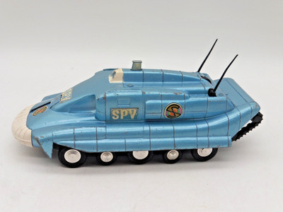 Dinky Toys  104   /   Spectrum Pürsuit Vehicle - SPV
