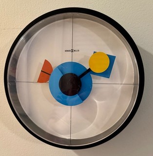 HOWARD MILLER / GEORGE NELSON RARE TEMPO 21 POST MODERN WALL CLOCK WORKS GREAT