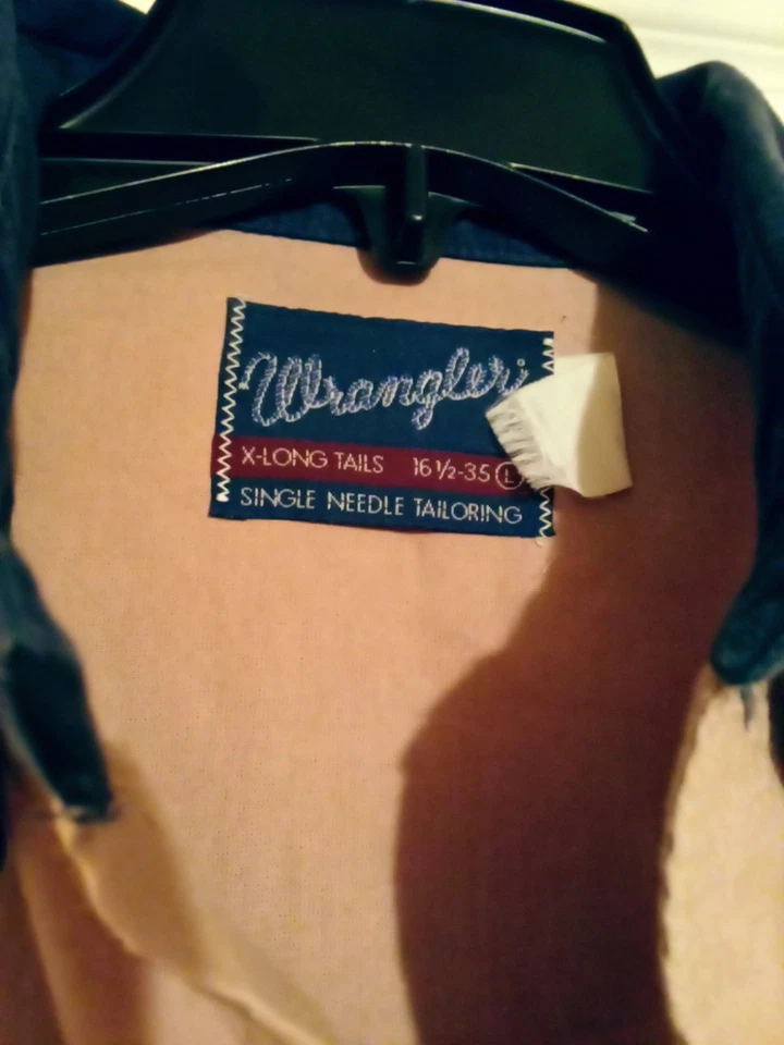 Vintage Wrangler X-Long Tails Button Down Shirt 16-1/2-35L - Image 2 of 4