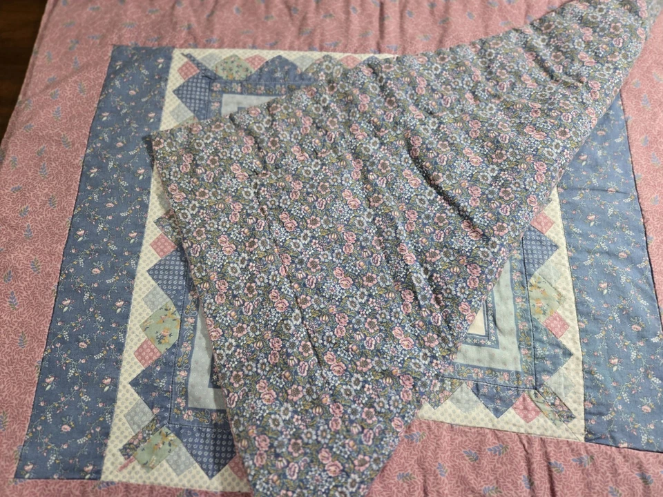 Dos fundas de almohada XL vintage de los años 80 azul rosa Calico Chintz bloque de edredón 24" x 30" Foto 3 de 4