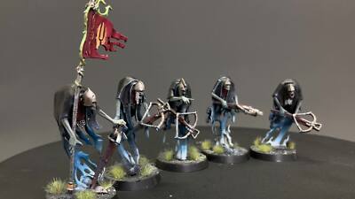 Warhammer Age Of Sigmar – Nighthaunt Craventhrone Guard – Kit De 5 Figurines En Plastique 32 Mm, à Monter Et Peindre – 53 Pièces