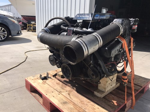 MerCruiser 7.4 L 454 V8 inboard Marine Engine NO SALT Drop In Ready 506 HRS - Photo 14 sur 16