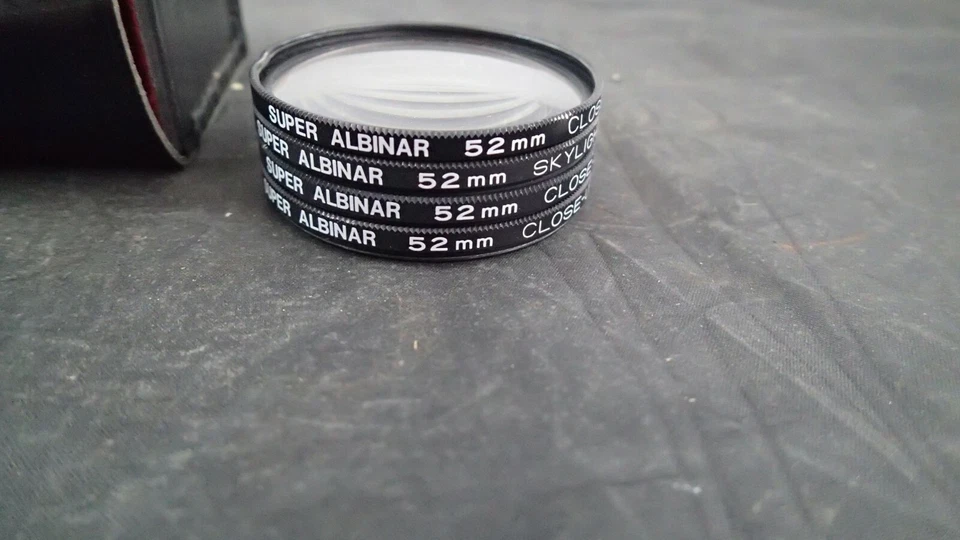 Super Albinar 52mm CLOSE UP SET FILTERS (1+,2+,3+) & Skylight 1A - Image 2 of 3