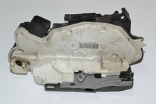 VW PASSAT CC 2010 RHD T?RSCHLOSS VORNE RECHTS 5N2837016