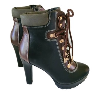 shoedazzle black booties