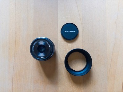 OM System M.Zuiko Digital 17 mm f/1,8 II Objektiv, OVP, wie neu